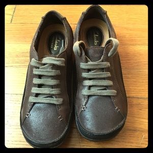 Clarks women’s shoes 👞
